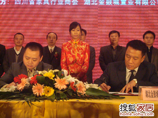 活動(dòng)現(xiàn)場(chǎng) 活動(dòng)現(xiàn)場(chǎng)