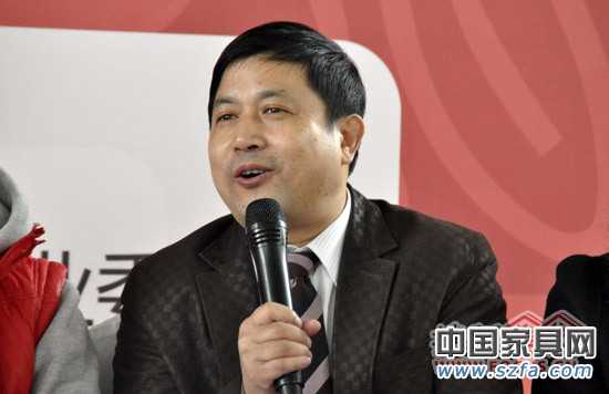 香港博思室內(nèi)設計事務所設計總監(jiān) 曹楊 香港博思室內(nèi)設計事務所設計總監(jiān) 曹楊