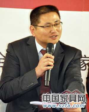 居然之家樂屋家裝設計中心總經(jīng)理 錢明發(fā) 居然之家樂屋家裝設計中心總經(jīng)理 錢明發(fā)