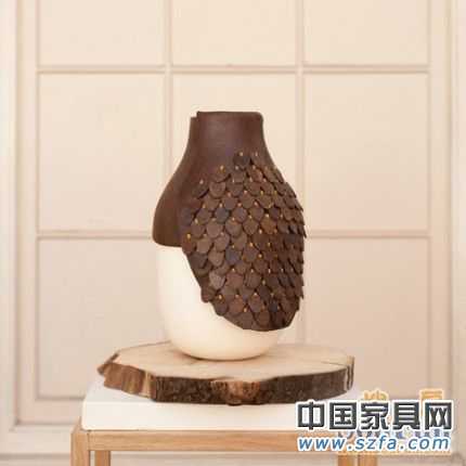 使用天然動物、植物聚合物制作的Botanica系列器皿