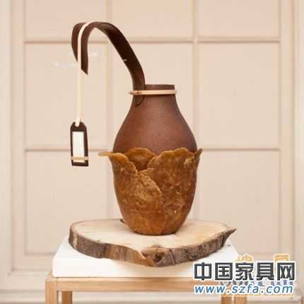 使用天然動物、植物聚合物制作的Botanica系列器皿
