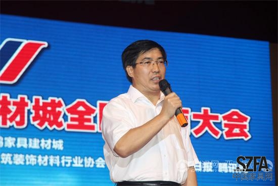 市委常委、常務(wù)副市長賴澤華出席并推介河源的發(fā)展優(yōu)勢 副本