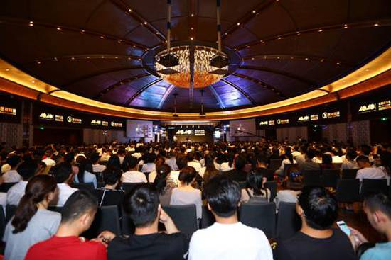 “40under40”2018全國啟動 梁志天、黃全攜逾千名青年設(shè)計(jì)師燃爆現(xiàn)場！
