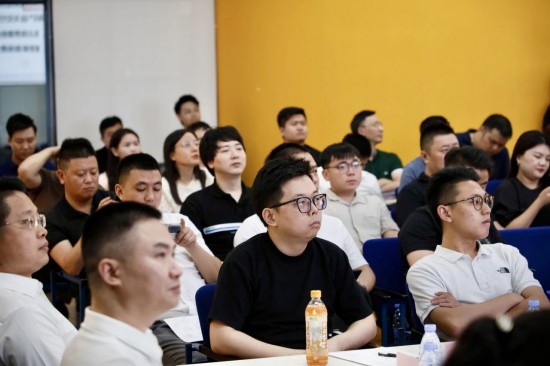 点击打开原图
